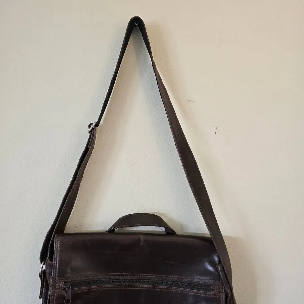 WILSON Leather Genuine Leather‎ Crossbody Bag Brown Unisex Laptop Bag
